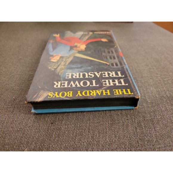1959 The Tower Treasure by Franklin W. Dixon: The Hardy Boys - Picture 6 of 12
